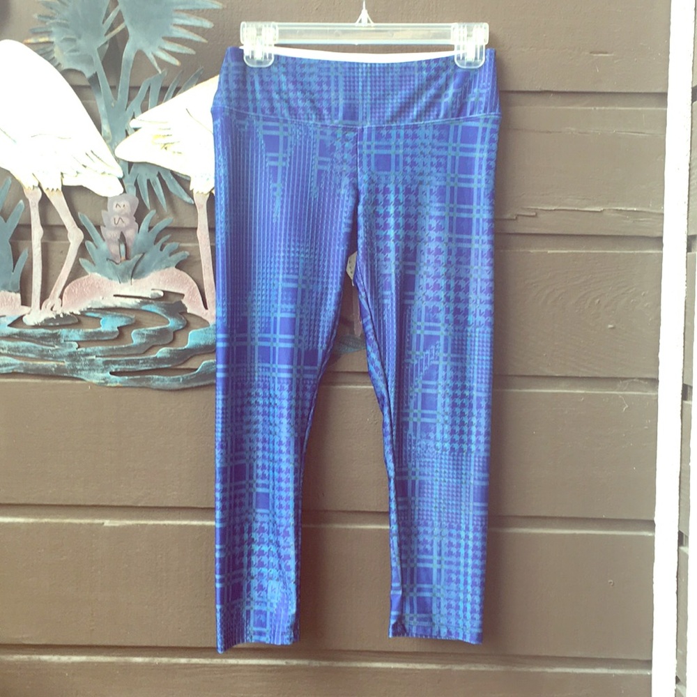 FREE🌈 Pure Karma Leggings